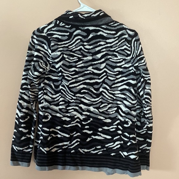 Isaac Mizrahi Cardigan - Picture 5 of 5